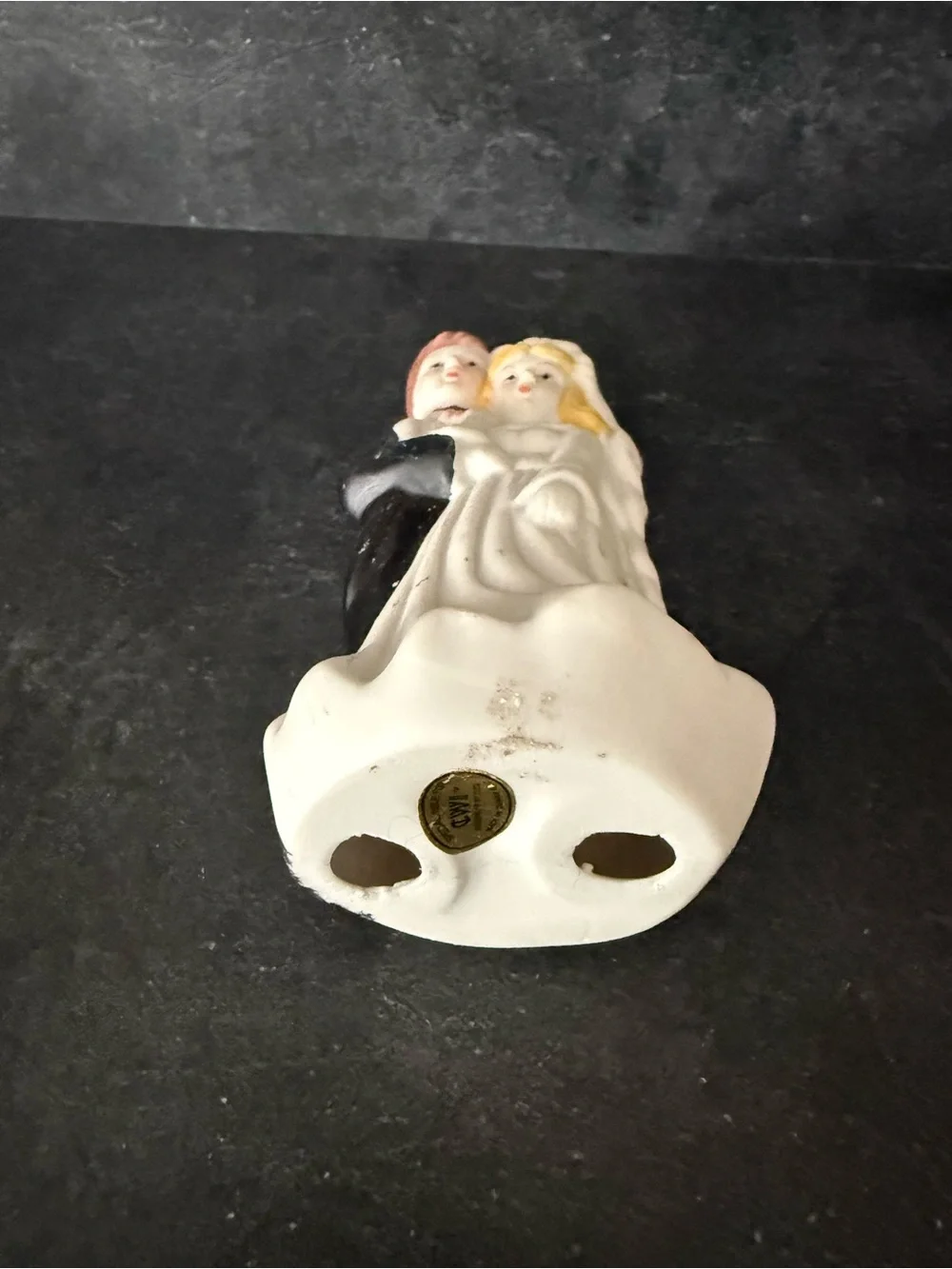 Classic White Bride and Groom Cake Topper - Wedding Figurine